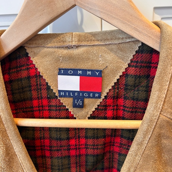 Vintage Tommy Hilfiger Tan Suede Vest with Red Plaid back and Lining,Mens,LARGE - Picture 2 of 10